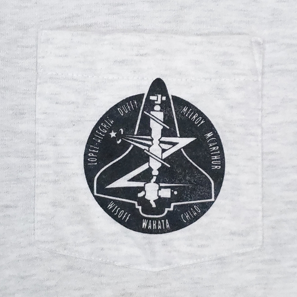 Vintage 2000s Discovery 100th Shuttle Mission Astronaut NASA STS 92 Polo… - Picture 4 of 15